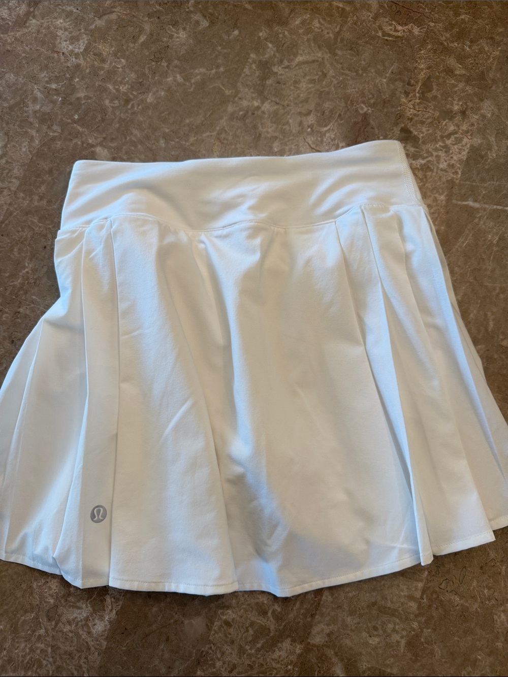 lululemon athletica White skirt in excellent preowned condition. No stains.